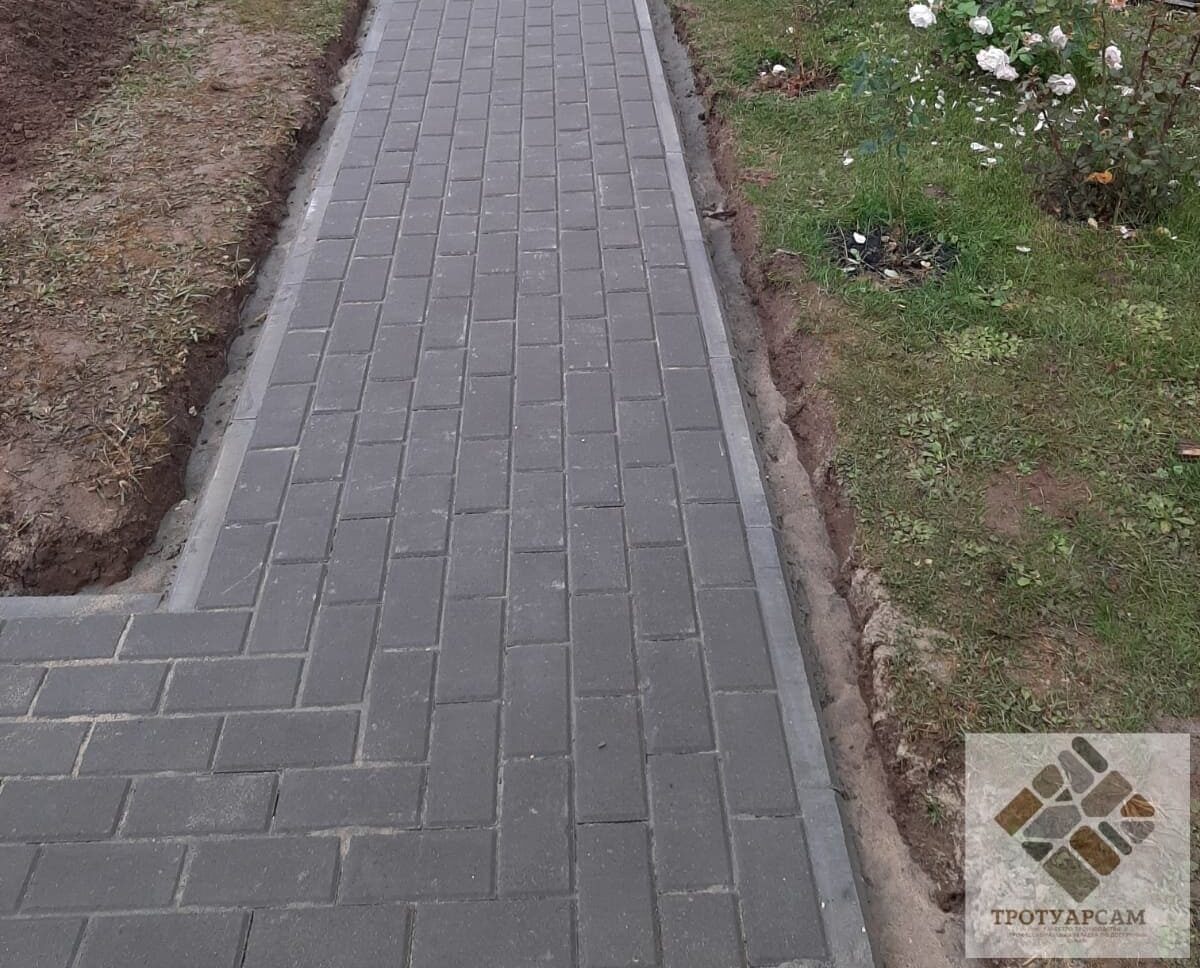 Подробнее о статье Тротуарная плитка Серпухов — укладка для частного двора